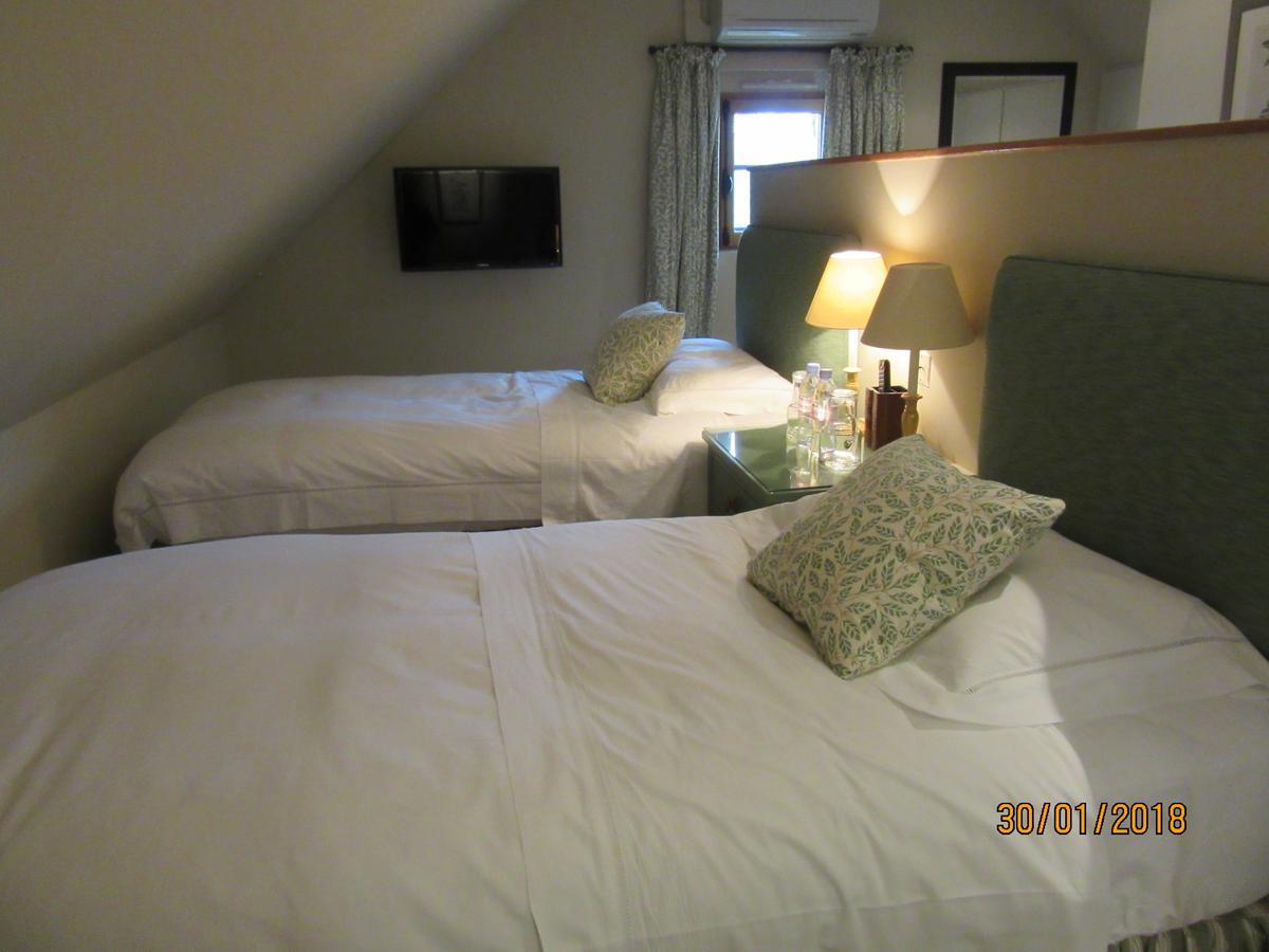 Parc De Launay Bed & Breakfast Louresse-Rochemenier Room photo