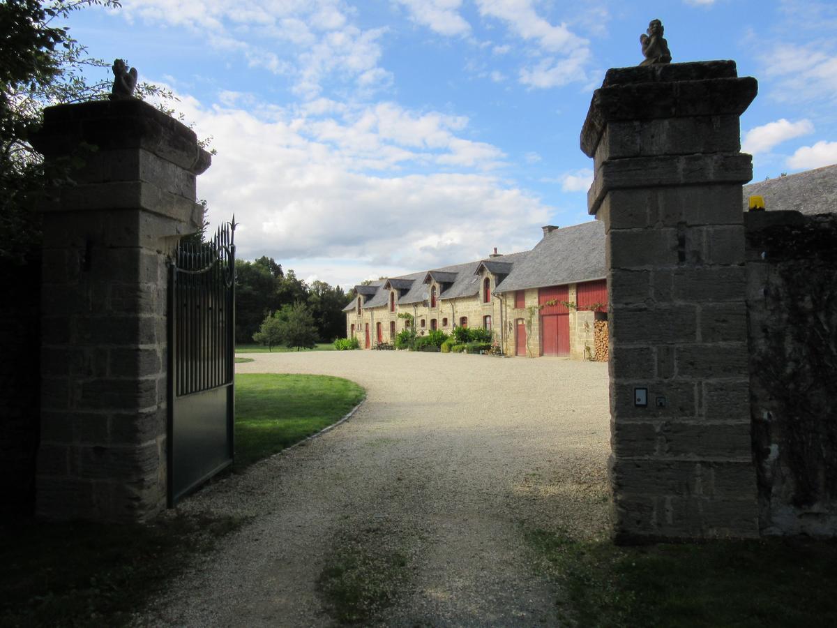 Parc De Launay Bed & Breakfast Louresse-Rochemenier Exterior photo